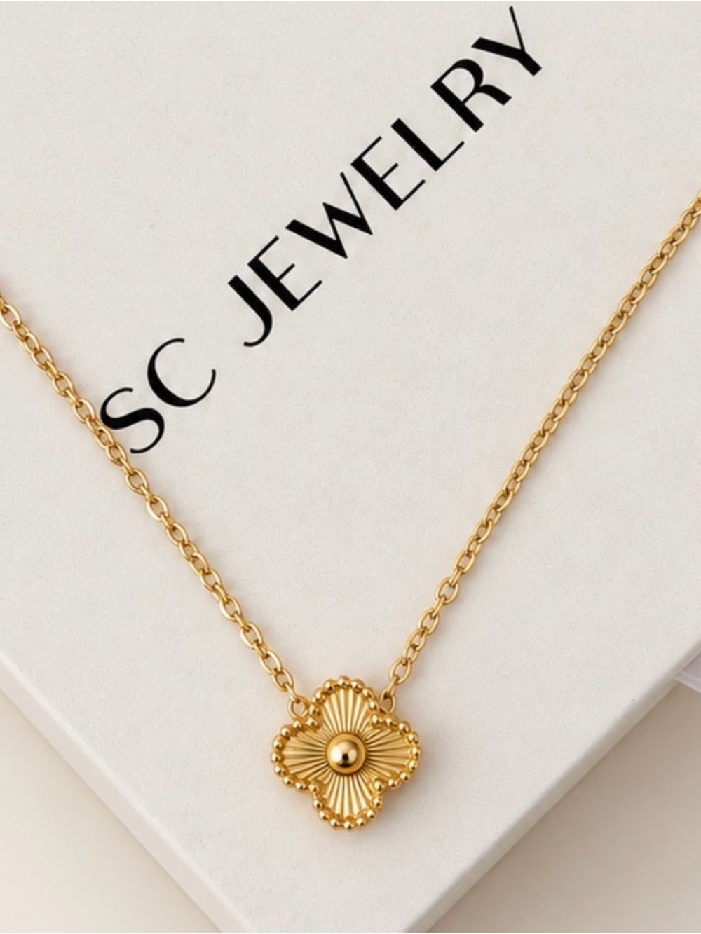 Clover Necklace Stainless Steel Gold Tone